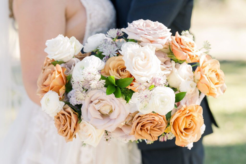 Peach and white bridal bouquet