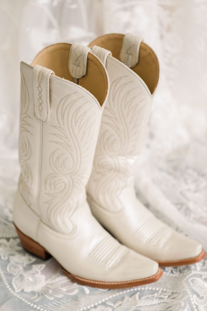 White bridal cowboy boots