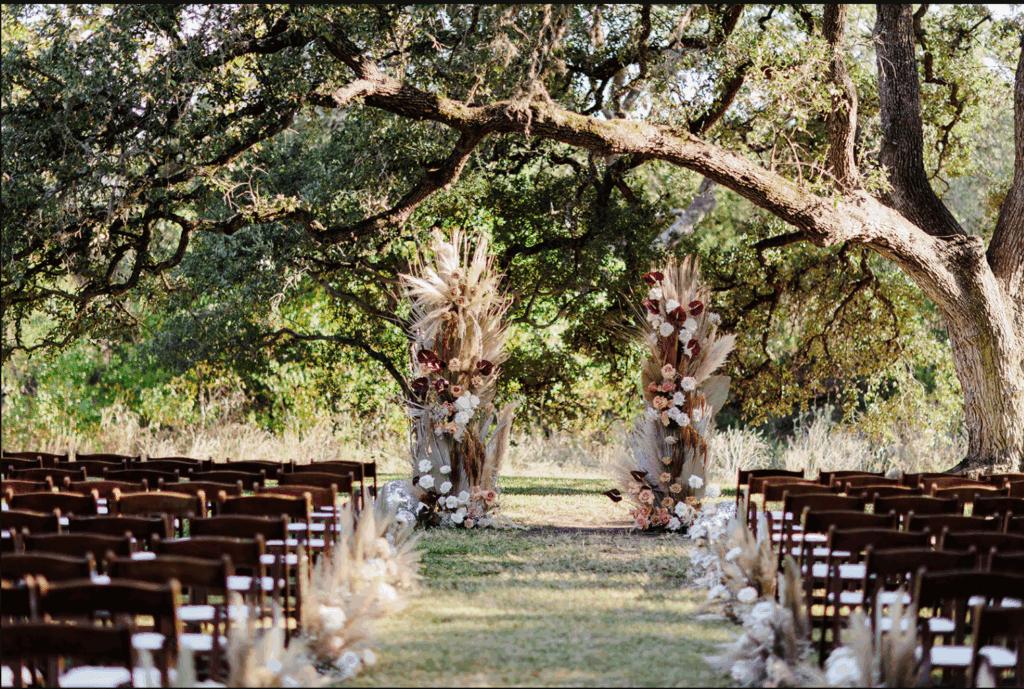 Outdoor wedding venue in Austin, Pecan Springs Ranch